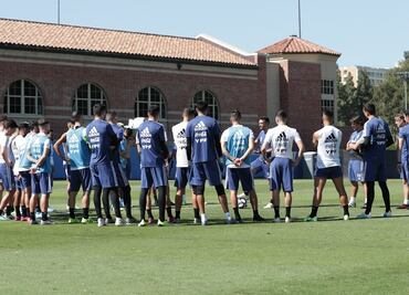 En Argentina también hay bajas para el partido ante México