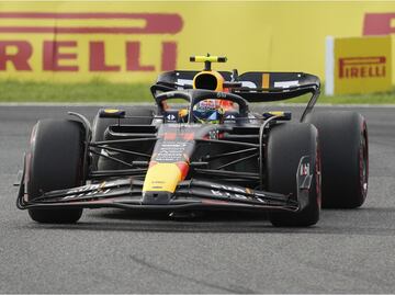 Checo Pérez saldrá en quinto lugar en el GP de Japón, Verstappen ganó la pole position