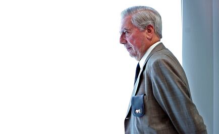 Mario Vargas Llosa relata su violenta infancia en un documental