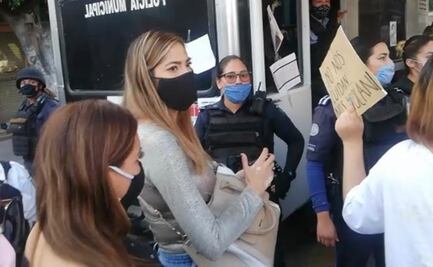 Investigan represión y golpes a periodistas durante manifestación en Guanajuato