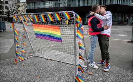 Embajador del Mundial en Qatar describió la homosexualidad como un “daño mental”