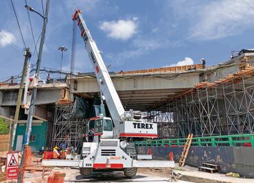 Sin fecha, reapertura en L9 del Metro