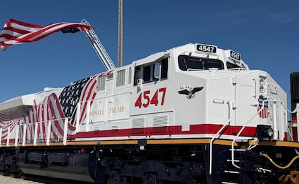 Tren conmemorativo dedicado a Trump por aniversario de EU desata críticas; señalan uso de recursos públicos para honrar al mandatario