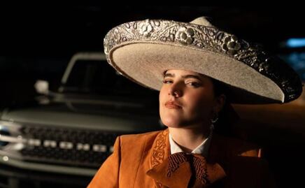 ¿Quién es Camila Fernández, la cantante que interpretará el Himno Nacional en la pelea del Canelo Álvarez?