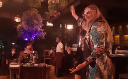 Anna Ciocchetti supera colapso en plena función y se siente agradecida por volver al escenario