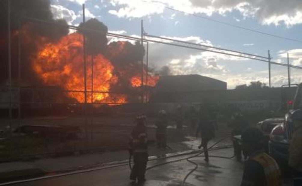 Gobierno de Melchor Ocampo brinda apoyo a los afectados por incendio