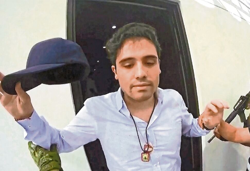 En pleno festejo patrio, México extradita a Ovidio Guzmán a EU