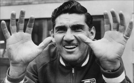 Cuando Antonio 'La Tota' Carbajal se convirtió en el Cinco Copas