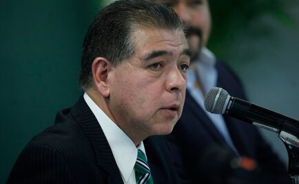 Clonan tarjeta al titular de Condusef