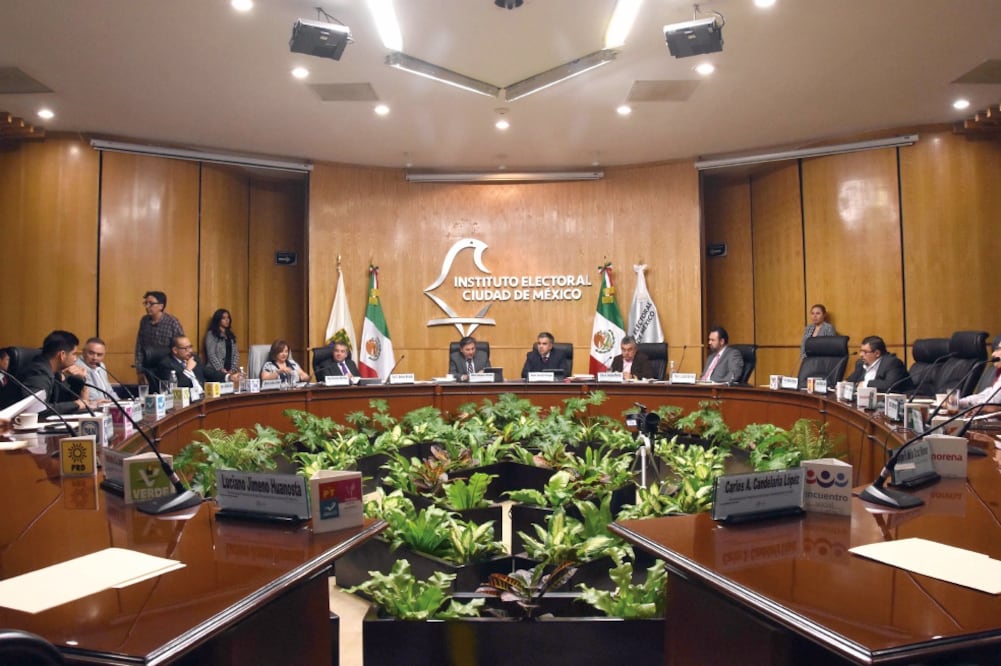 Vigencia. De aprobarse la convocatoria, entrará en vigor al momento de su publicación en los estrados de las oficinas centrales del IECM. (Archivo. EL UNIVERSAL)