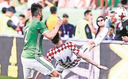 Araujo, otra baja del Tri