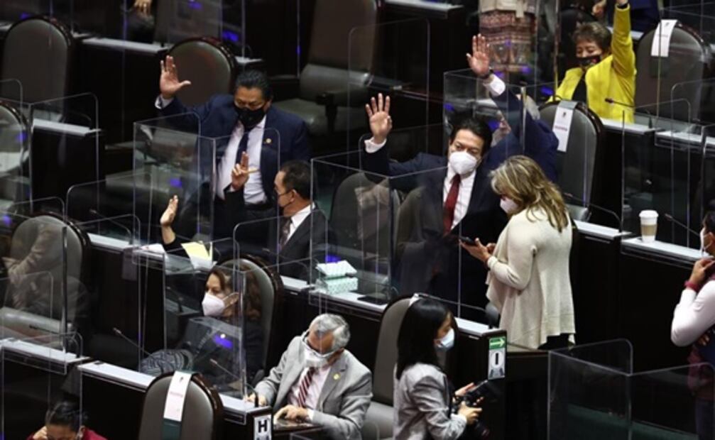 Diputados arrancan sesiones semipresenciales para evitar contagios; solo hay 129 legisladores en el pleno