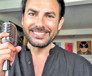 Beto Cuevas arma el baile con "La cumbia del encierro" y los Los socios del ritmo