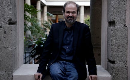 Interesa escribir sobre hallazgos que cambian al mundo: Villoro