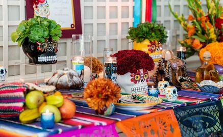 Así es la ofrenda por Día de Muertos en la Casa Blanca para "honrar a los difuntos"