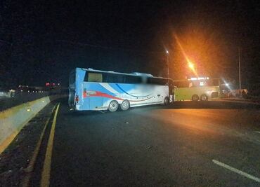 Bloquean autopista México-Puebla en protesta por supuestos abusos de la Guardia Nacional
