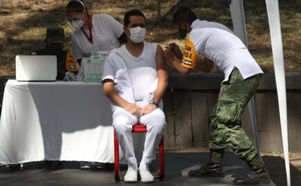 CDMX suma más de 4 mil trabajadores de la salud vacunados contra Covid-19