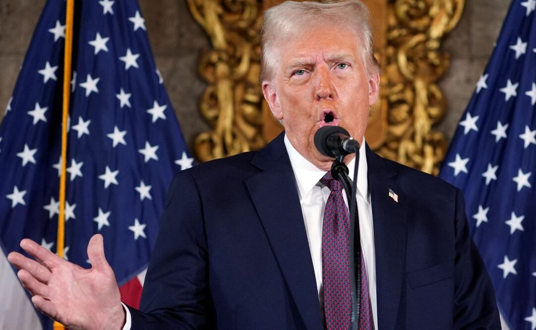 El presidente electo Donald Trump habla durante una conferencia de prensa en Mar-a-Lago, el martes 7 de enero de 2024, en Palm Beach, Florida. Foto: AP