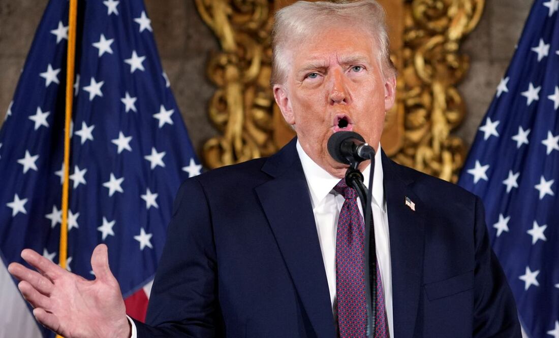 El presidente electo Donald Trump habla durante una conferencia de prensa en Mar-a-Lago, el martes 7 de enero de 2024, en Palm Beach, Florida. Foto: AP