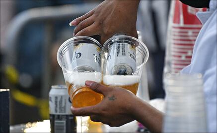 No buscan prohibir el alcohol en la Liga MX, sino regularlo