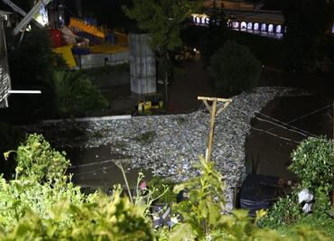 Desalojan a familias ante riesgo de desbordamiento de la presa Tacubaya