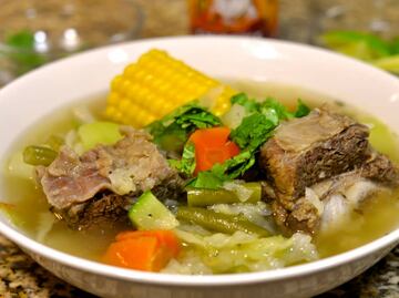 Qué carne usar para el caldo de res