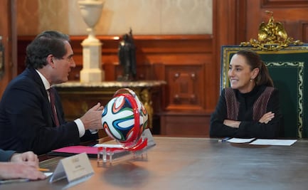 Guadalajara será primer lugar de visita del trofeo de la Copa Mundial 2026: Sheinbaum; se reúne con CEO de Coca-Cola