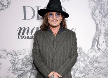 Cancelan concierto de Johnny Depp en Budapest tras encontrar al actor desmayado en un hotel