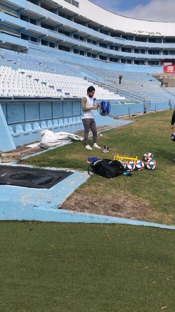 Exjugador de la Selección Mexicana entrena solo en búsqueda de equipo