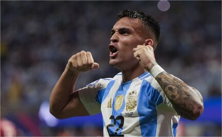 Argentina derrota a Perú y avanza invicta a Cuartos de Final