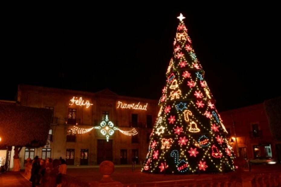 Querétaro celebrará Navidad con mapping, pista de hielo y figuras monumentales