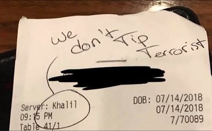 "No damos propina a terroristas"; dejan mensaje racista a mesero en Texas