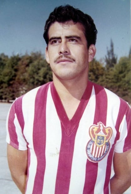 Los 5 mejores jugadores de Chivas surgidos de sus fuerzas básicas