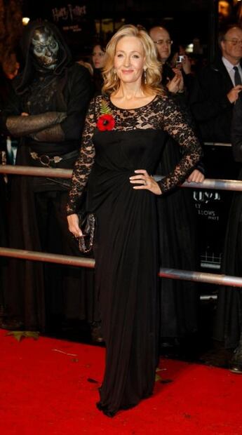 6 veces que J. K. Rowling hizo magia con su estilo fashionista