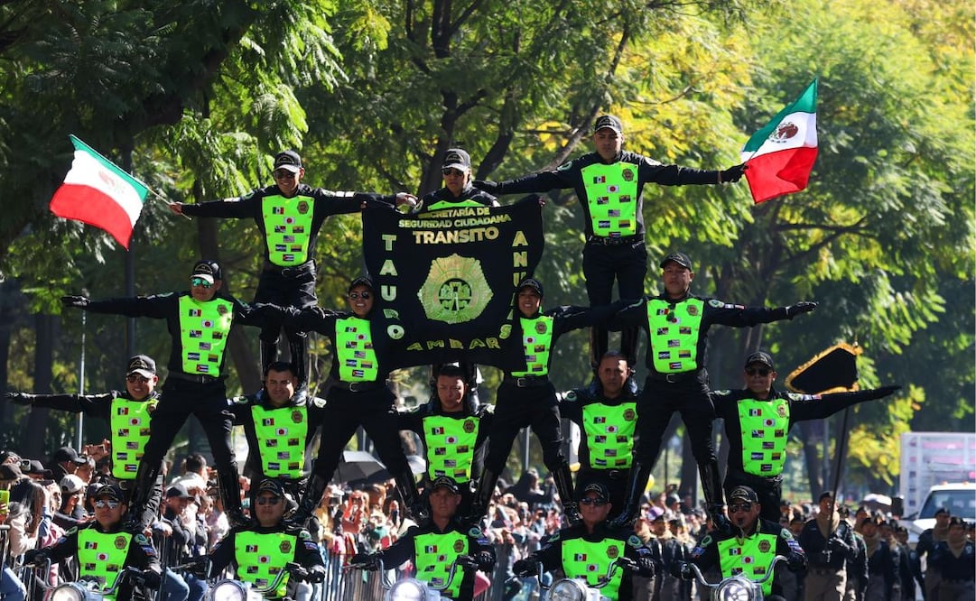 Desfile Día del Policía. Foto: Diego Israel/ELUNIVERSAL
