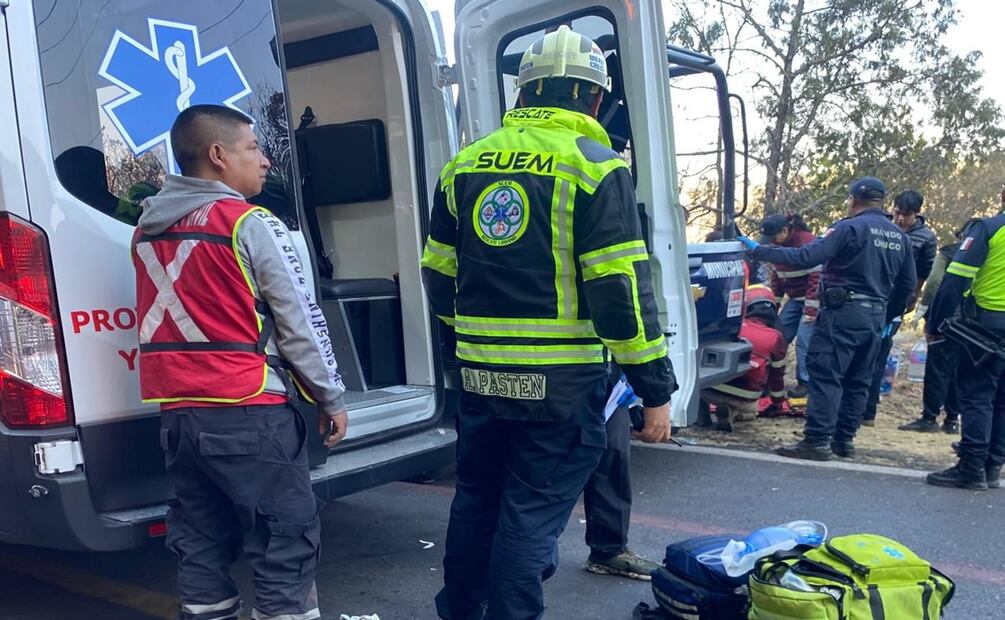 Trasladan a peregrinos lesionados en helicóptero. Foto: Rebeca Jiménez