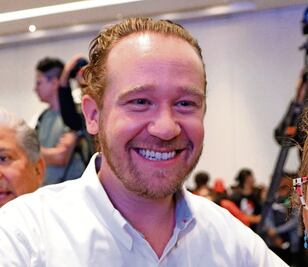 Se desmorona la unidad en el Frente