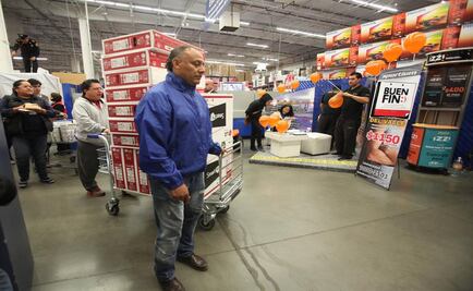 Confianza del consumidor repunta 1% en noviembre