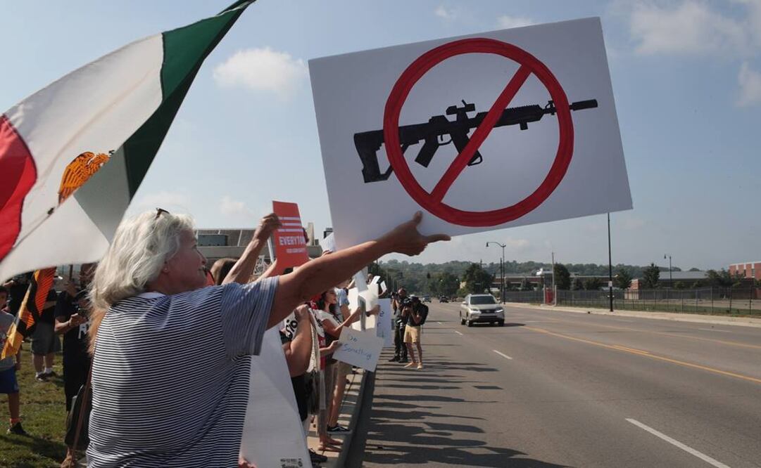 Protestas contra visita de Trump en El Paso tras tiroteo  (Foto: AFP)