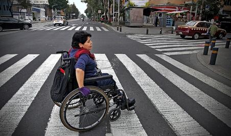 Llama AMLO a gobernadores a que entreguen sus aportaciones para pensión universal por discapacidad