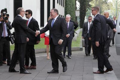 Peña Nieto se reúne con Mike Pompeo en Los Pinos