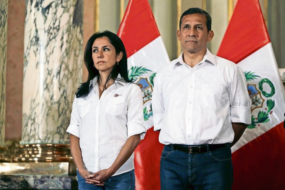 Nadine Heredia, primera dama peruana, no puede mudarse de casa ni salir del país durante 4 meses (ARCHIVO. REUTERS)