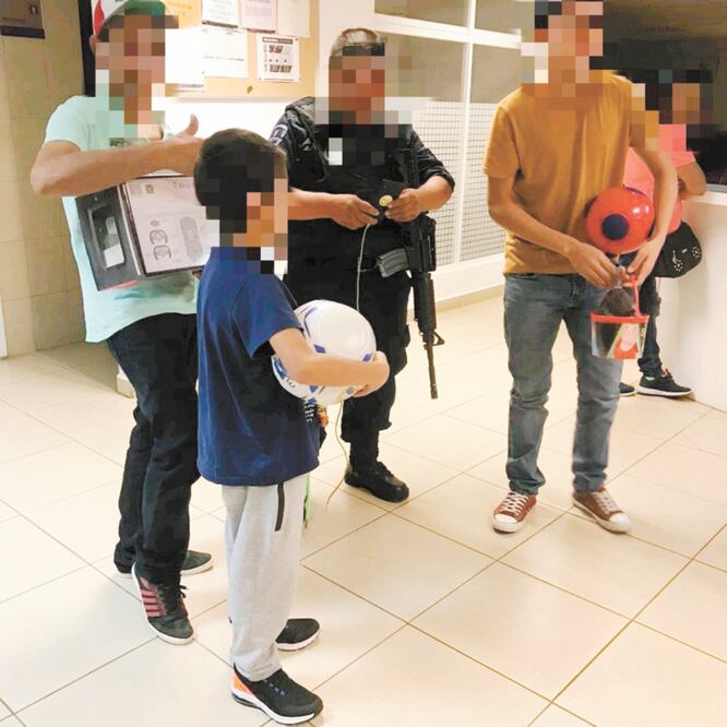 El menor migrante, de origen guatemalteco, se reencontró con sus familiares con el apoyo de autoridades del gobierno de Morelos. ESPECIAL