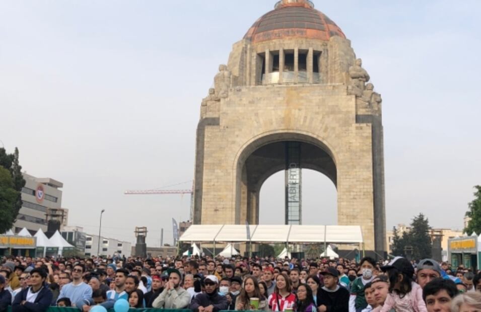FOTOS: Así se vive el ambiente en el Monumento a la Revolución por la final Argentina VS Francia