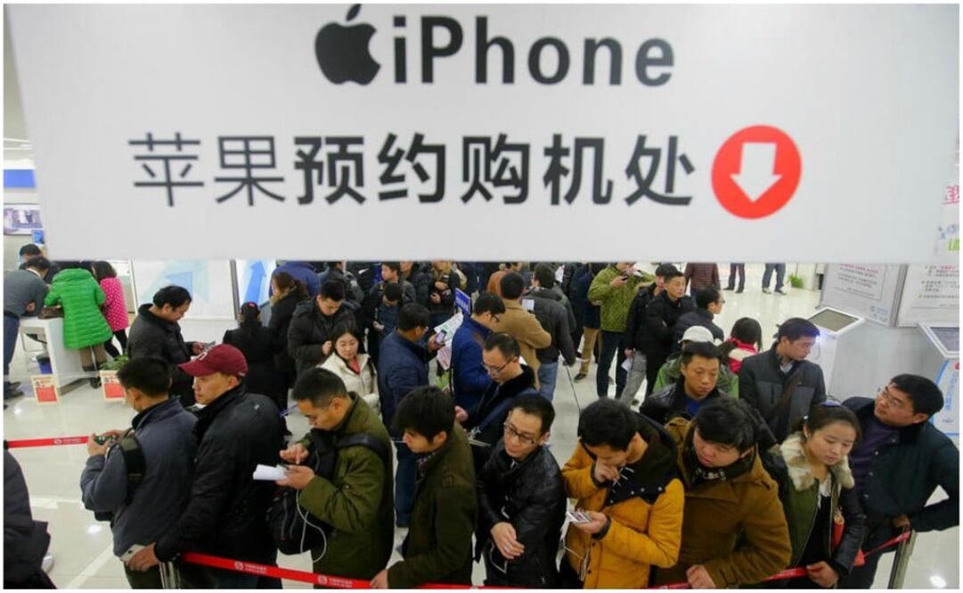 Las marcas también buscan un significado con sentido y un nombre similar al original. Nike y Coca-Cola son algunas que lo han logrado