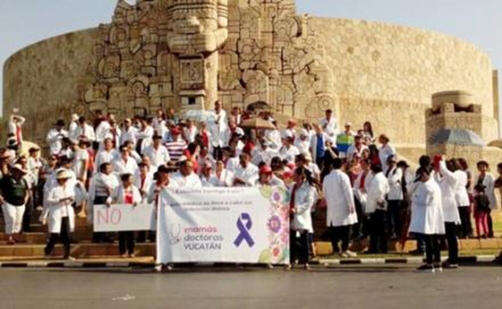 Se manifiestan en el país en apoyo a traumatólogo pediatra detenido en Oaxaca