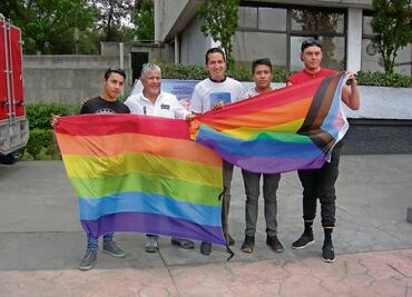 Ordoñez se reúne con comunidad LGBT