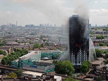 Lo que se sabe del incendio de la torre de viviendas en Londres