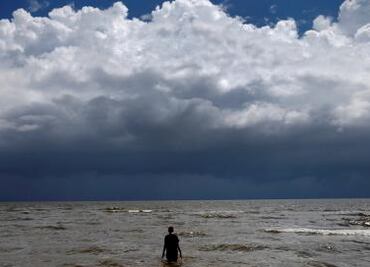 Florida pone en emergencia 33 condados cercanos al Golfo de México por posible tormenta