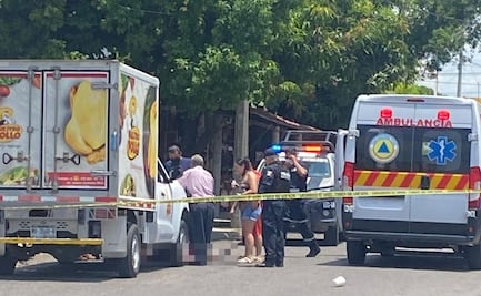 Sujetos armados asesinan a hombre frente a su familia en puerto de Lázaro Cárdenas